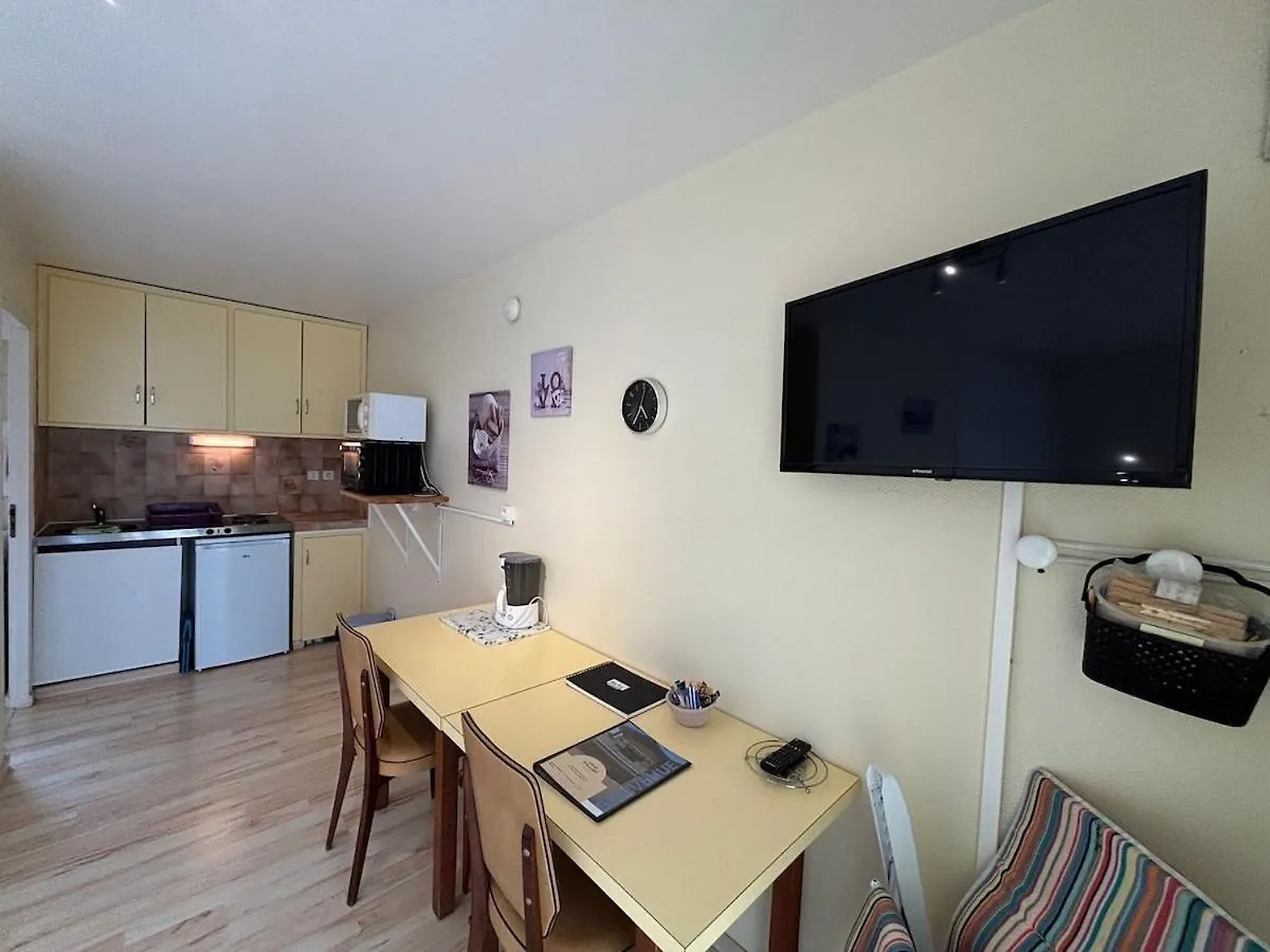 Studiosmichel Apt 14 Terrasse Thermes 400M A Pied Cazaubon France